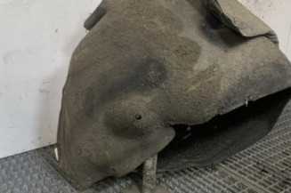 Pare boue arriere droit MERCEDES CLASSE C 204