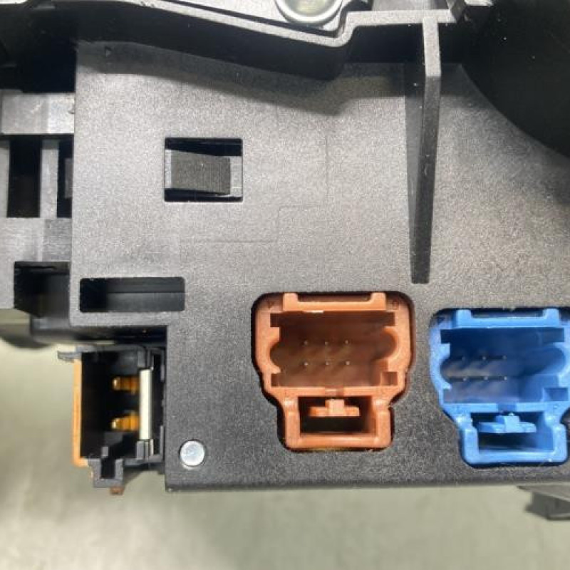 Com (Bloc Contacteur Tournant+Commodo Essuie Glace+Commodo Phare) PEUGEOT 207 Photo n°7