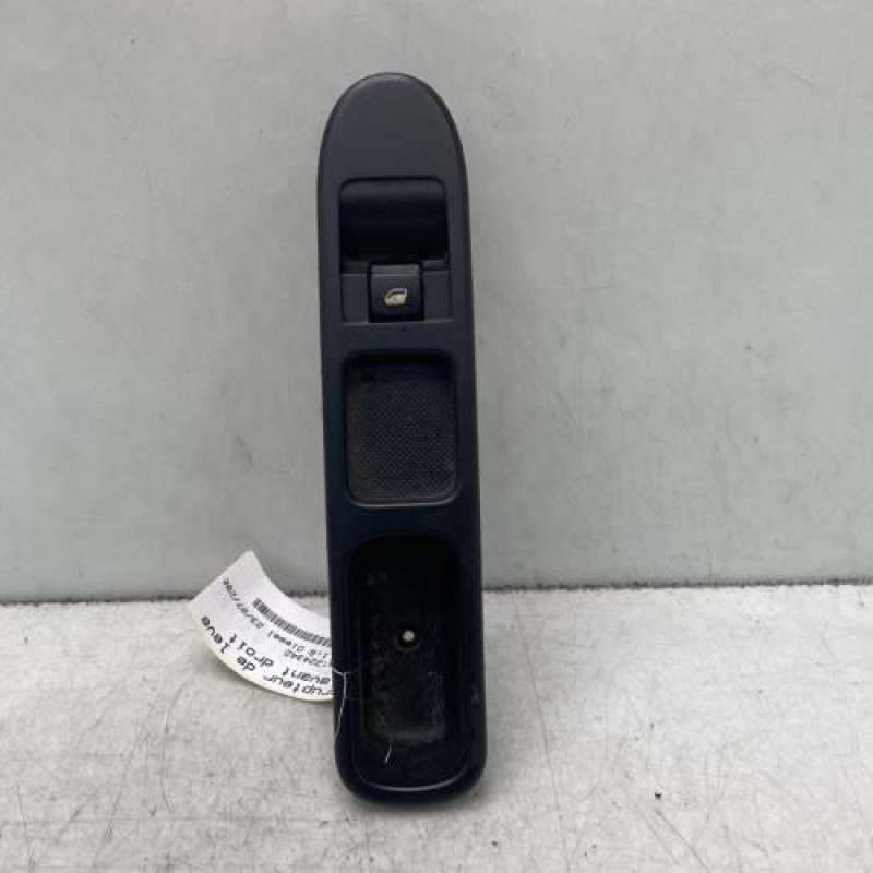 Interrupteur de leve vitre avant droit PEUGEOT 207 Photo n°1