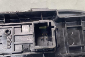 Interrupteur de leve vitre avant droit PEUGEOT 207