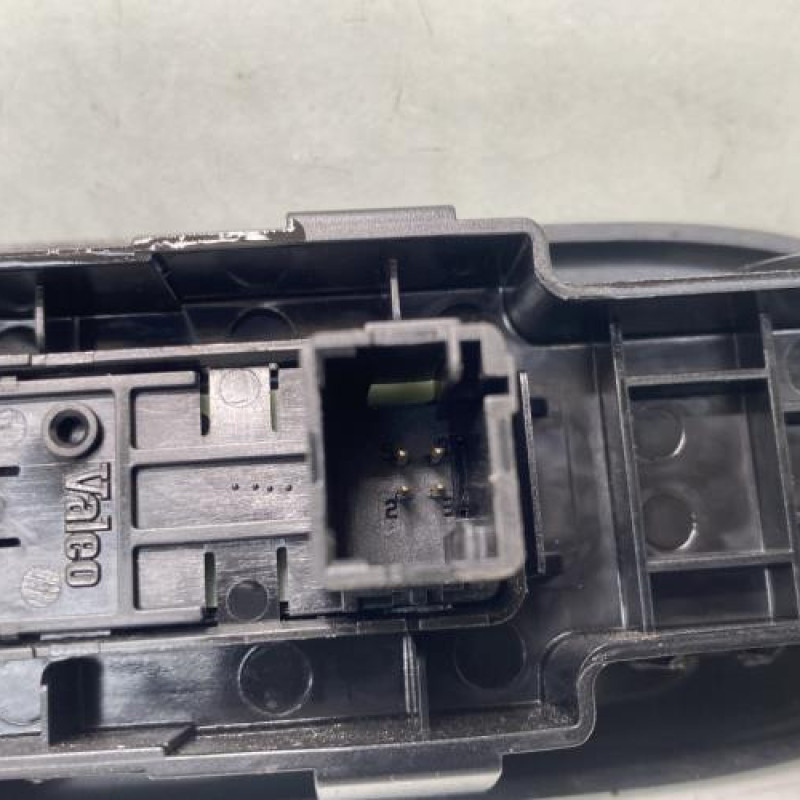 Interrupteur de leve vitre avant droit PEUGEOT 207 Photo n°4