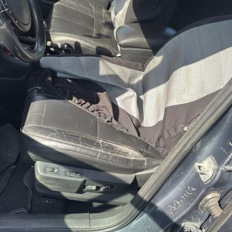 Anti brouillard arriere gauche CITROEN C4 1 Photo n°14