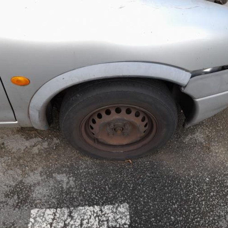 Optique avant principal droit (feux)(phare) OPEL CORSA B Photo n°5