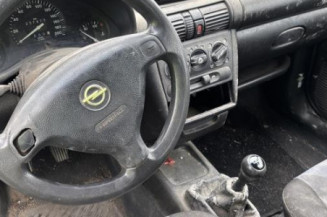 Optique avant principal droit (feux)(phare) OPEL CORSA B