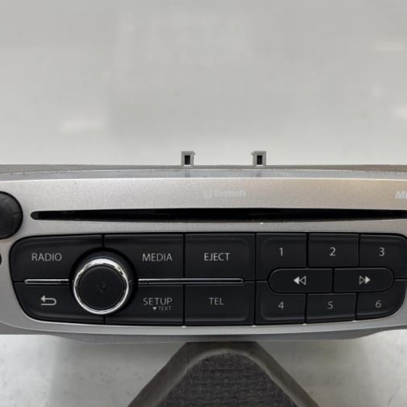 Autoradio d'origine RENAULT GRAND SCENIC 3 Photo n°1