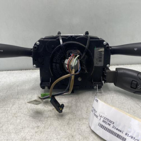 Com (Bloc Contacteur Tournant+Commodo Essuie Glace+Commodo Phare) PEUGEOT 207 Photo n°1