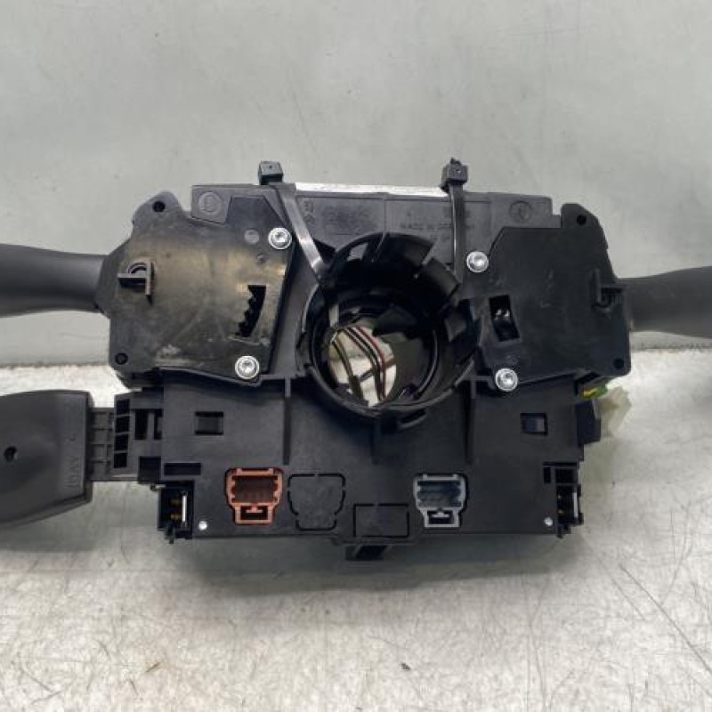 Com (Bloc Contacteur Tournant+Commodo Essuie Glace+Commodo Phare) PEUGEOT 207 Photo n°5