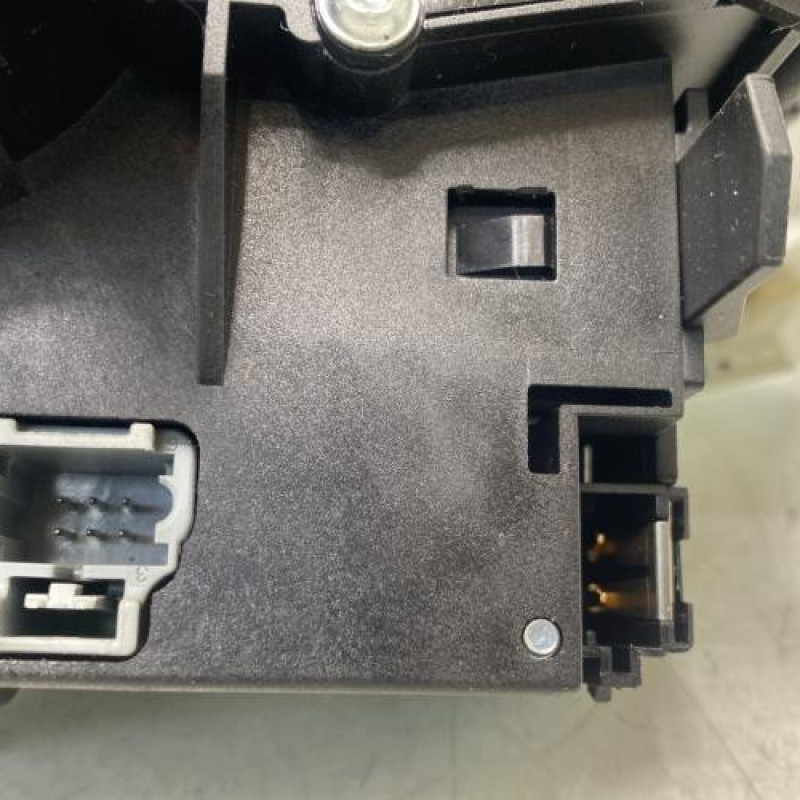 Com (Bloc Contacteur Tournant+Commodo Essuie Glace+Commodo Phare) PEUGEOT 207 Photo n°7