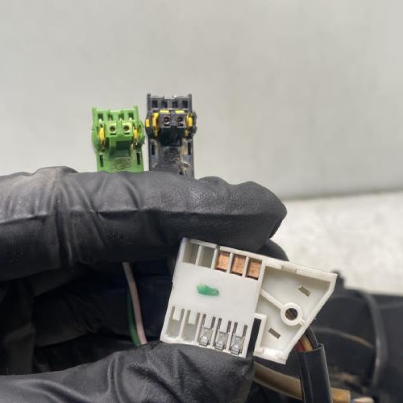 Com (Bloc Contacteur Tournant+Commodo Essuie Glace+Commodo Phare) PEUGEOT 207 Photo n°8