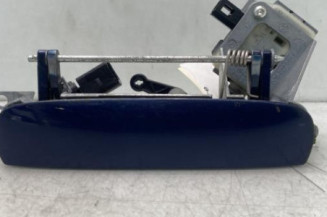 Bouton de coffre VOLKSWAGEN POLO 4 Photo n°1