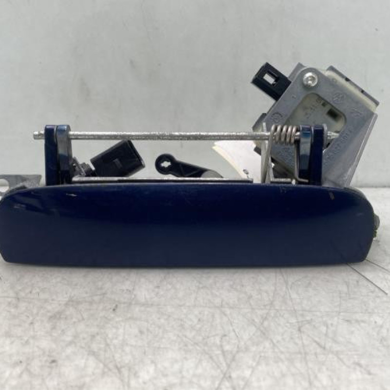 Bouton de coffre VOLKSWAGEN POLO 4 Photo n°1