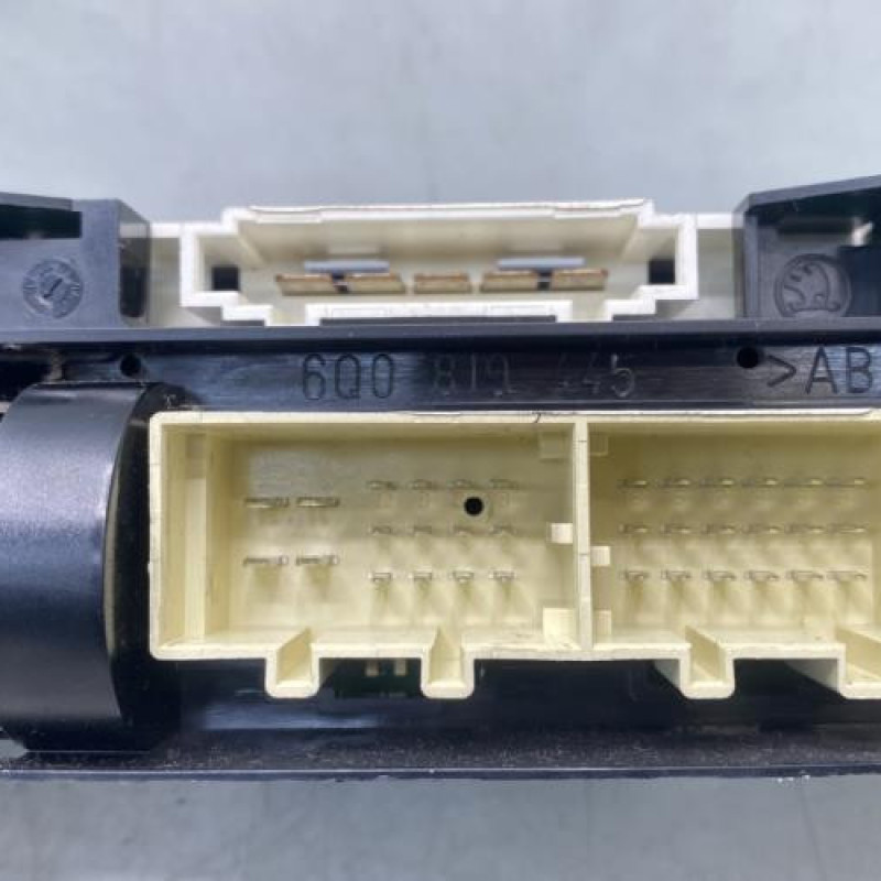 Commande chauffage VOLKSWAGEN POLO 4 Photo n°4