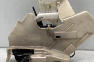 Serrure arriere droit VOLKSWAGEN POLO 4 Photo n°1