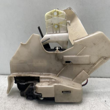 Serrure arriere droit VOLKSWAGEN POLO 4 Photo n°1