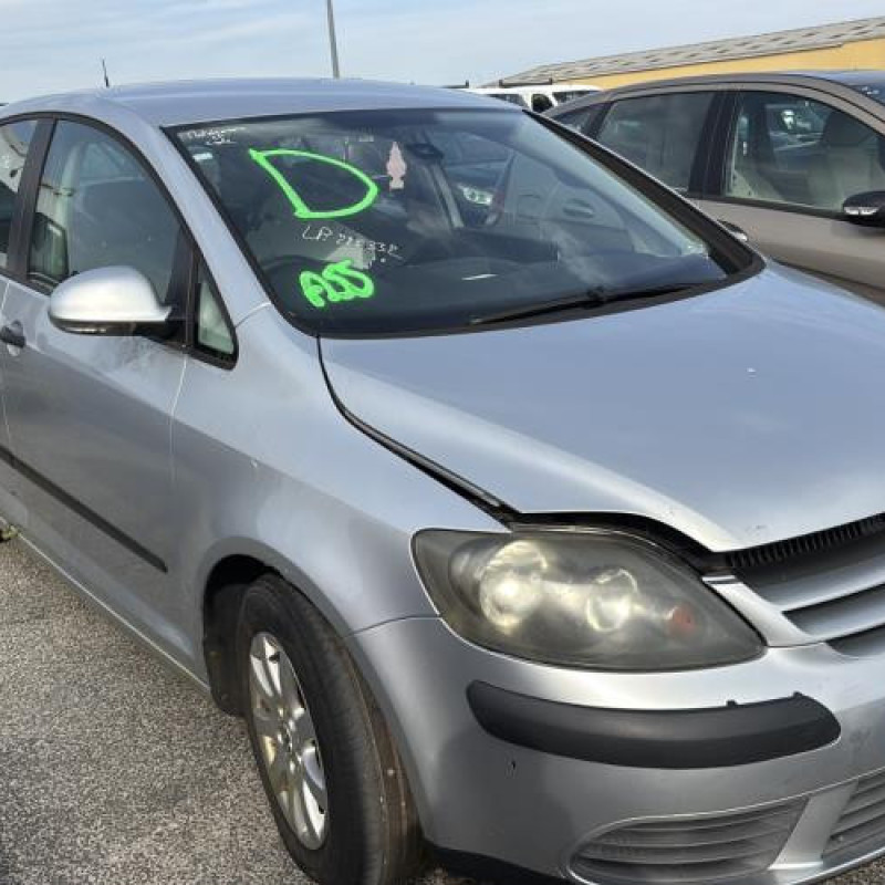 Capot VOLKSWAGEN GOLF PLUS Photo n°8