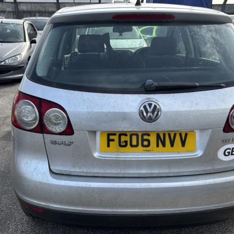 Capot VOLKSWAGEN GOLF PLUS Photo n°11