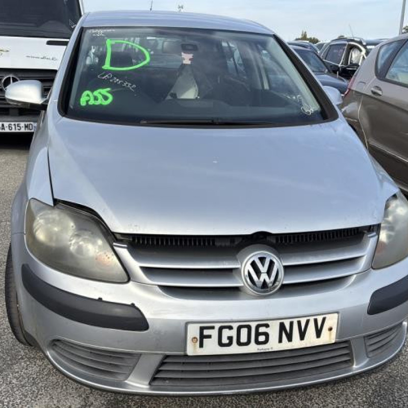 Capot VOLKSWAGEN GOLF PLUS Photo n°14