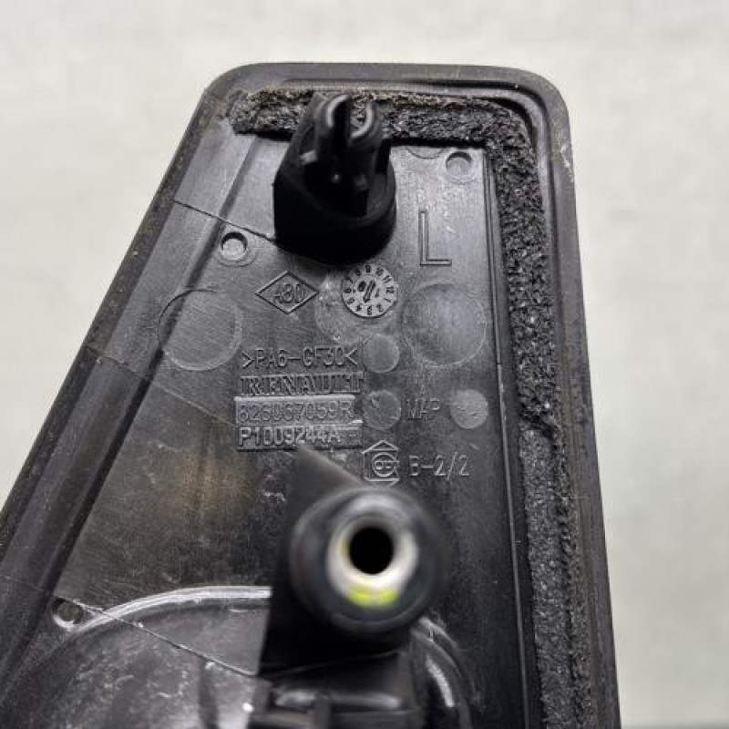 Poignee porte arriere droit RENAULT CLIO 4 Photo n°3