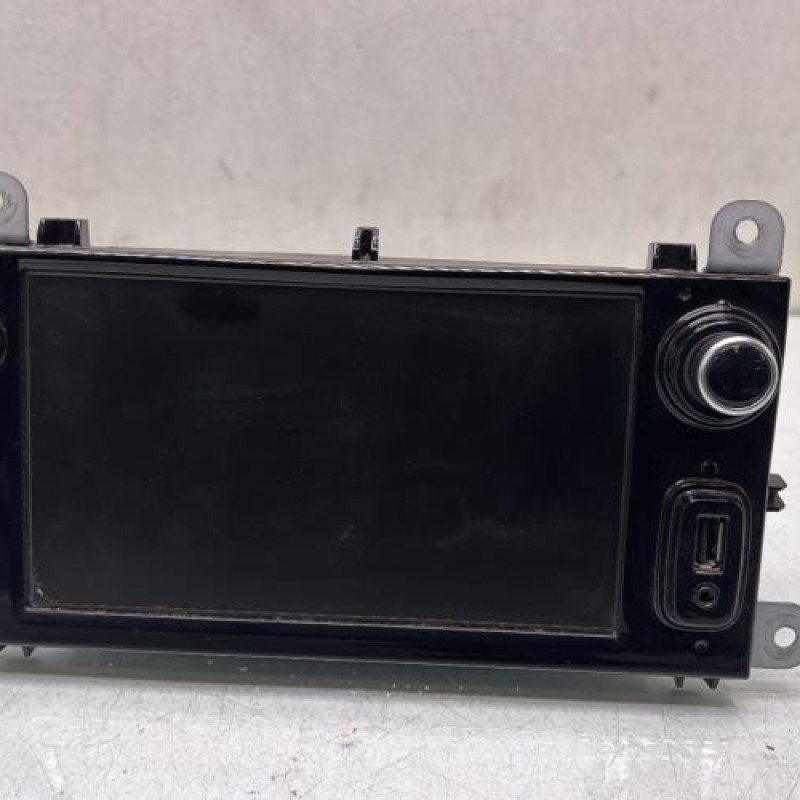 Autoradio d'origine RENAULT CLIO 4 Photo n°1