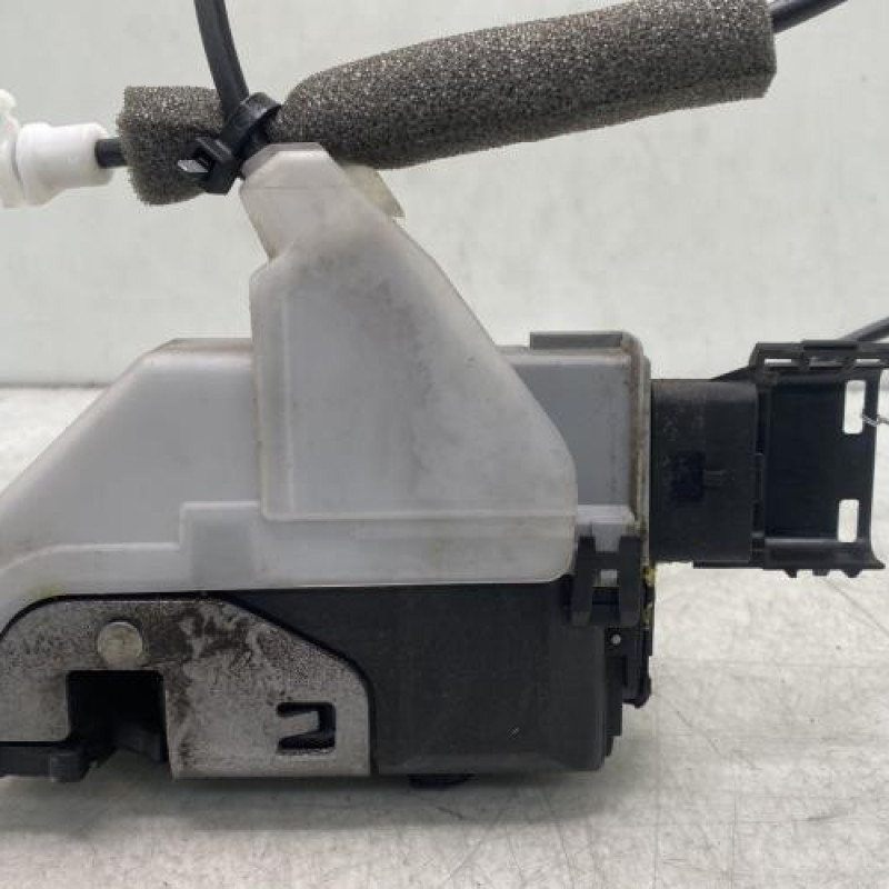 Serrure arriere gauche PEUGEOT 308 1 Photo n°4