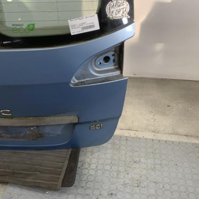Malle/Hayon arriere RENAULT SCENIC 3 Photo n°4