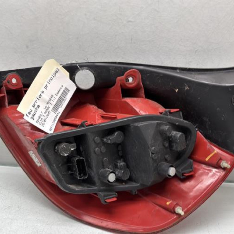 Feu arriere principal gauche (feux) RENAULT CLIO 3 Photo n°2