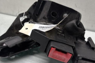 Attache ceinture arriere gauche RENAULT CLIO 3 Photo n°1