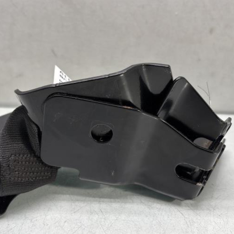 Attache ceinture arriere gauche RENAULT CLIO 3 Photo n°2