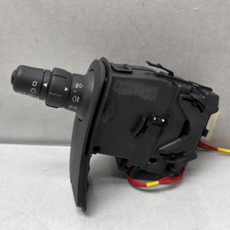 Commodo phare RENAULT CLIO 3 Photo n°1