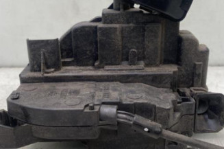 Serrure avant gauche RENAULT CLIO 3