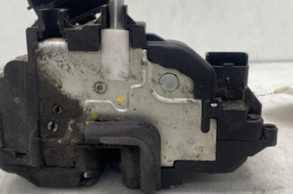 Serrure avant gauche RENAULT CLIO 3