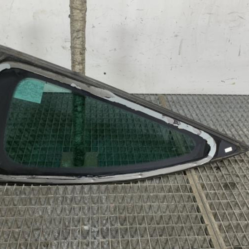 Custode arriere droit RENAULT MEGANE 3 Photo n°4