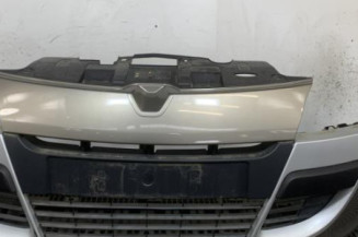 Pare choc avant RENAULT MEGANE 3 Photo n°1