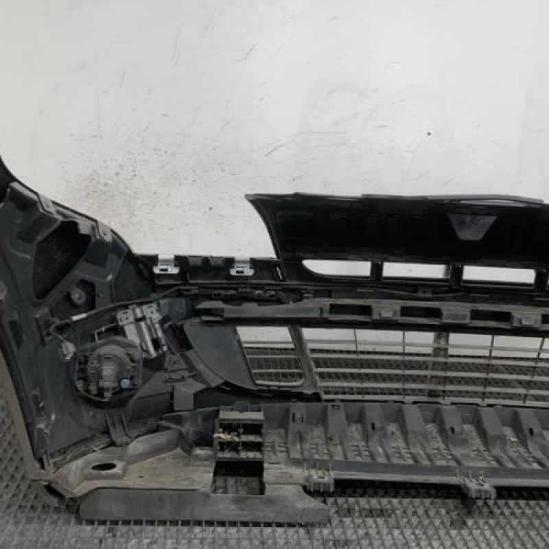 Pare choc avant RENAULT MEGANE 3 Photo n°6