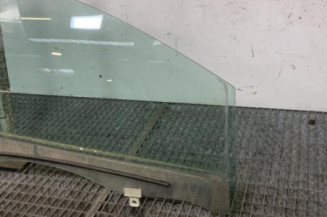 Vitre avant droit RENAULT MEGANE 3