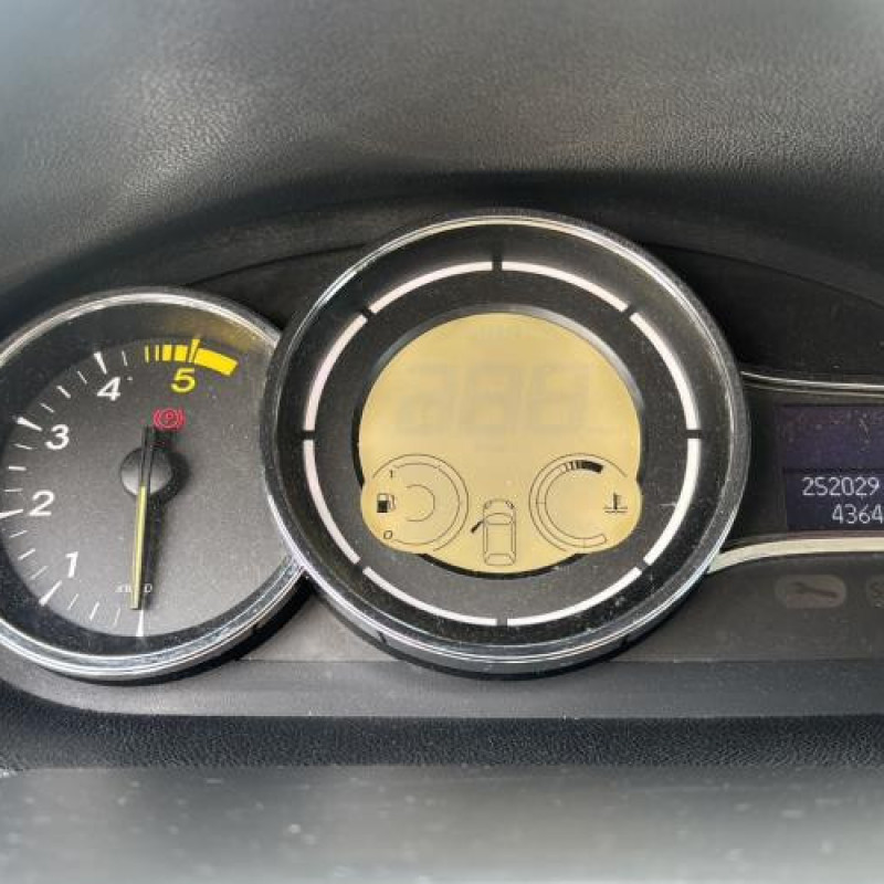 Vitre avant droit RENAULT MEGANE 3 Photo n°5