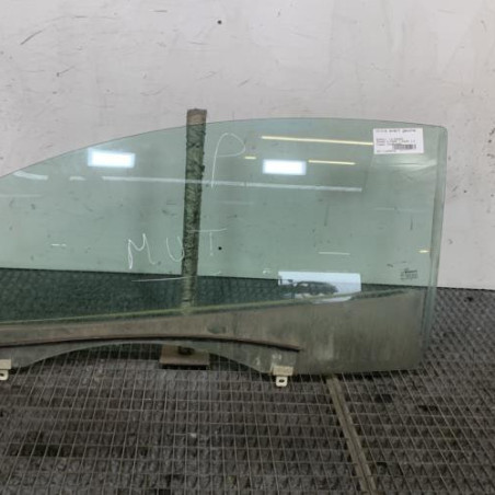 Vitre avant gauche RENAULT MEGANE 3 Photo n°1