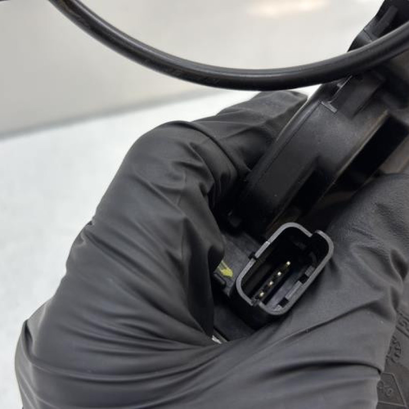 Serrure avant gauche RENAULT MEGANE 3 Photo n°6