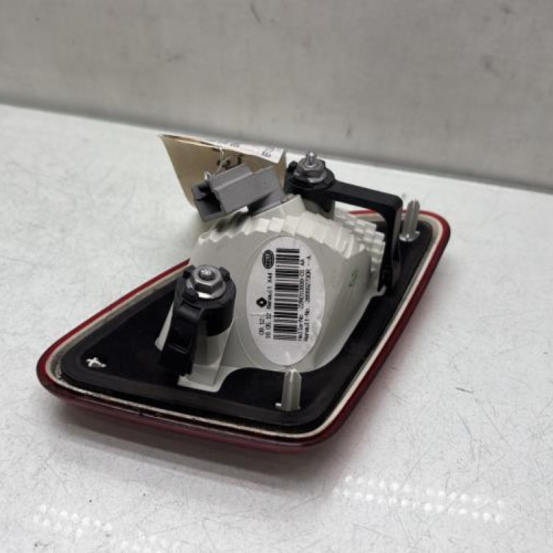 Feu arriere secondaire gauche (feux) RENAULT TWINGO 2 Photo n°2