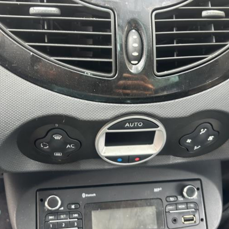 Commande chauffage RENAULT TWINGO 2 Photo n°20