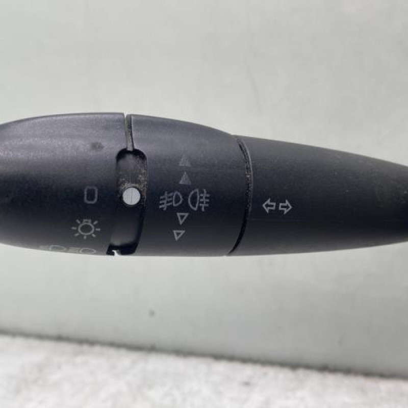 Com (Bloc Contacteur Tournant+Commodo Essuie Glace+Commodo Phare) CITROEN C3 1 Photo n°2