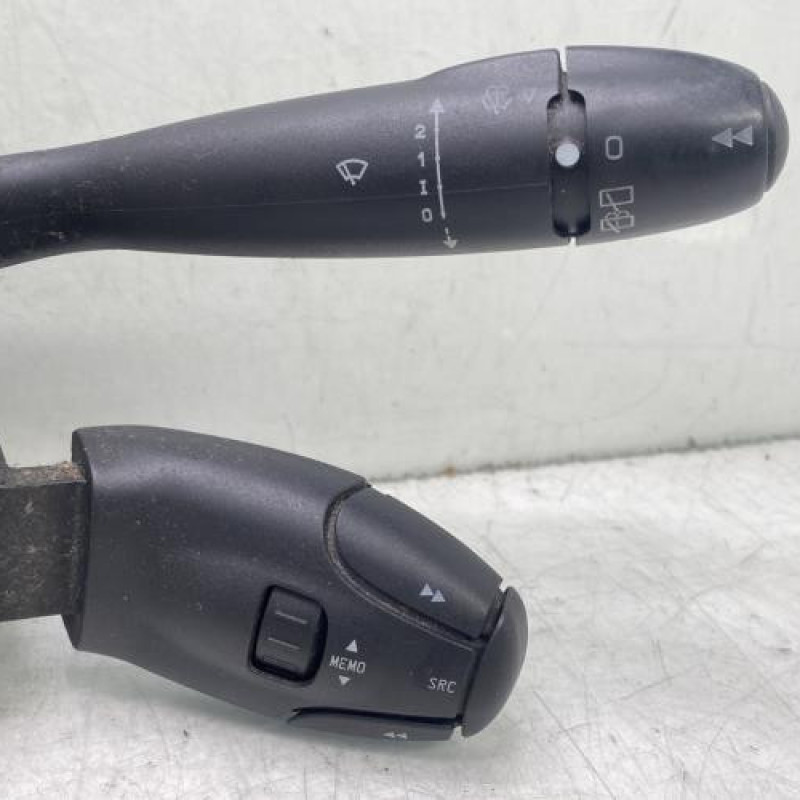 Com (Bloc Contacteur Tournant+Commodo Essuie Glace+Commodo Phare) CITROEN C3 1 Photo n°3