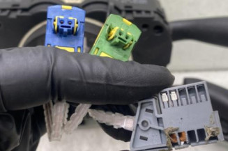 Com (Bloc Contacteur Tournant+Commodo Essuie Glace+Commodo Phare) CITROEN C3 1