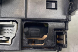 Com (Bloc Contacteur Tournant+Commodo Essuie Glace+Commodo Phare) CITROEN C3 1