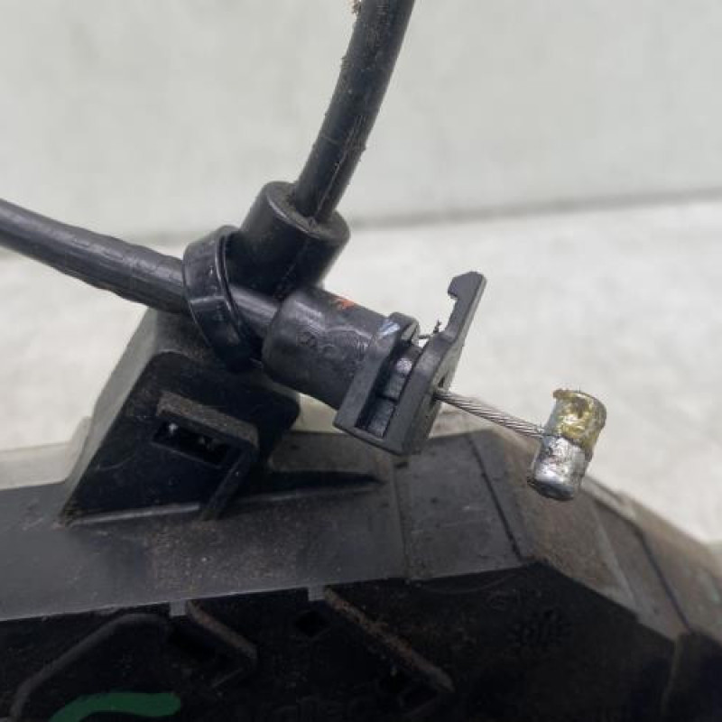 Serrure avant gauche PEUGEOT 207 Photo n°6