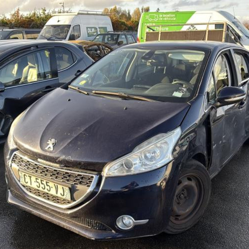 Feu arriere principal droit (feux) PEUGEOT 208 1 Photo n°4