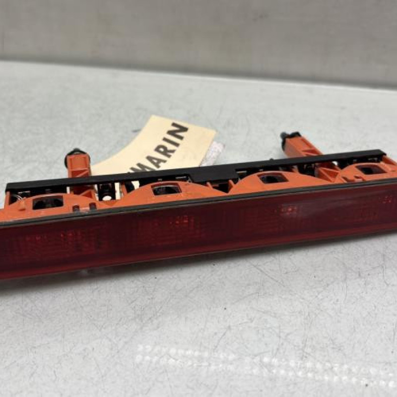 Feu arriere stop central PEUGEOT 307 Photo n°1