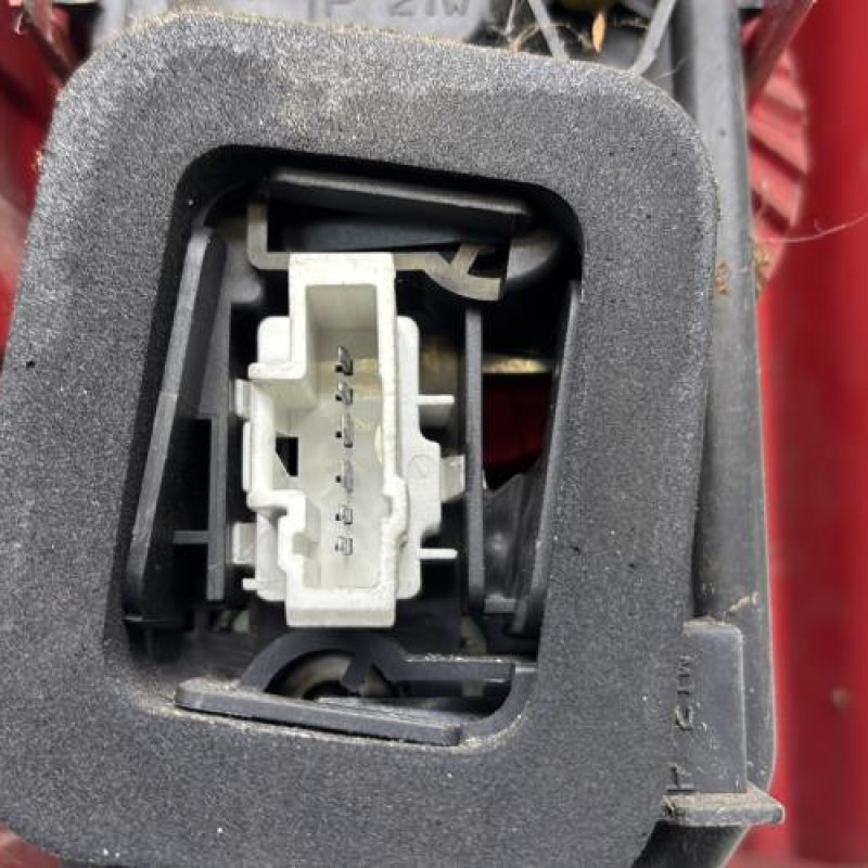 Feu arriere principal droit (feux) PEUGEOT 307 Photo n°3