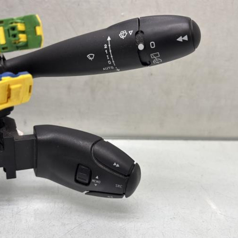 Com (Bloc Contacteur Tournant+Commodo Essuie Glace+Commodo Phare) PEUGEOT 307 Photo n°4