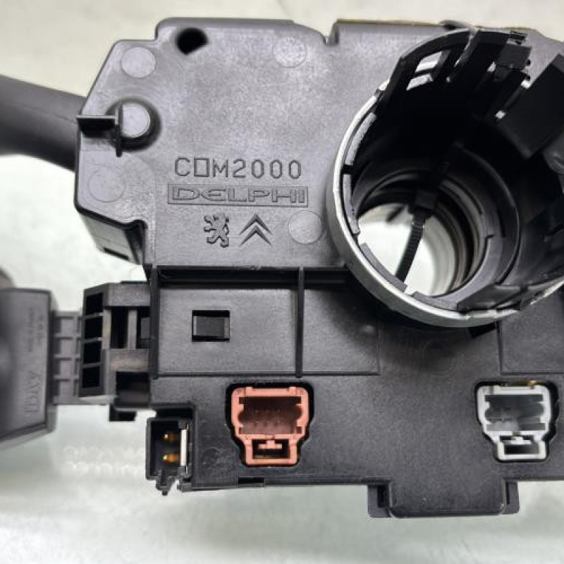 Com (Bloc Contacteur Tournant+Commodo Essuie Glace+Commodo Phare) PEUGEOT 307 Photo n°7